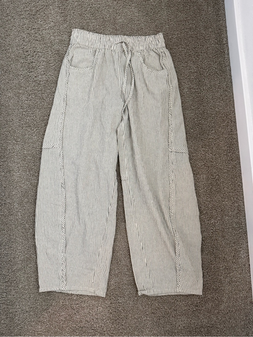 NWOT Free People Something Good Pull On Barrel Pants - Picture 4 of 5
